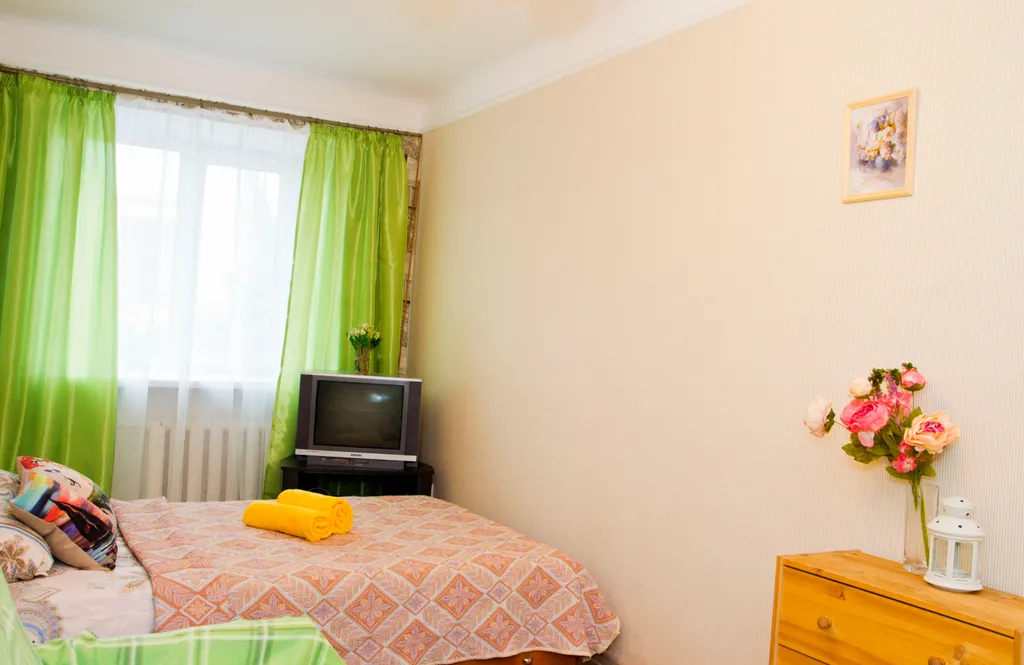 Квартира 2-комнатная Квартира — Омск