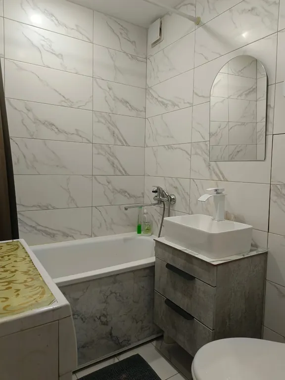 Хорошая квартира рядом с набережной и Партиаршей площадью