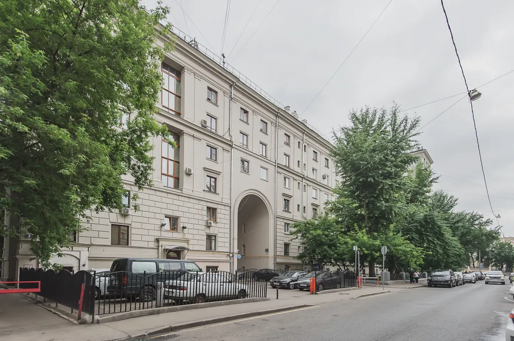 Квартира Просторная 4-комнатная квартира на Патриарших — Москва