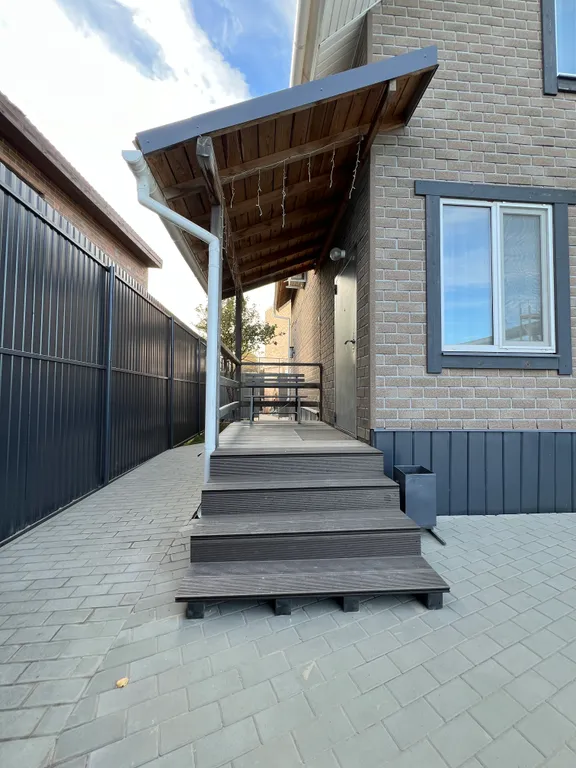 Дом близко к центру