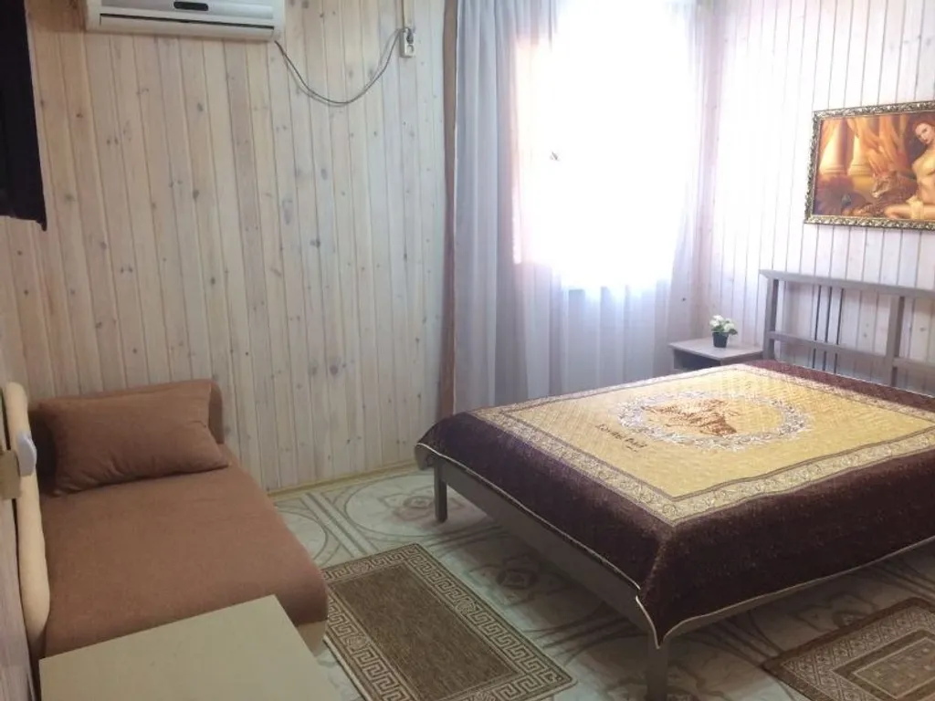 Квартира Комната — аренда посуточно в Голубицкая