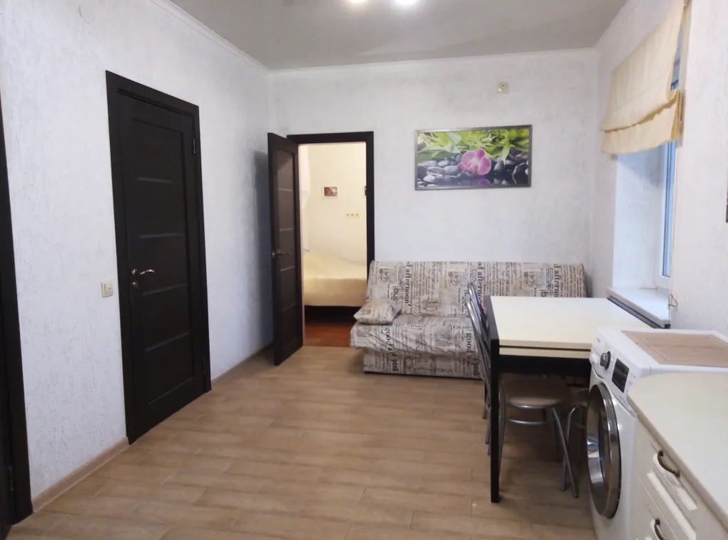 Дом с бассейном