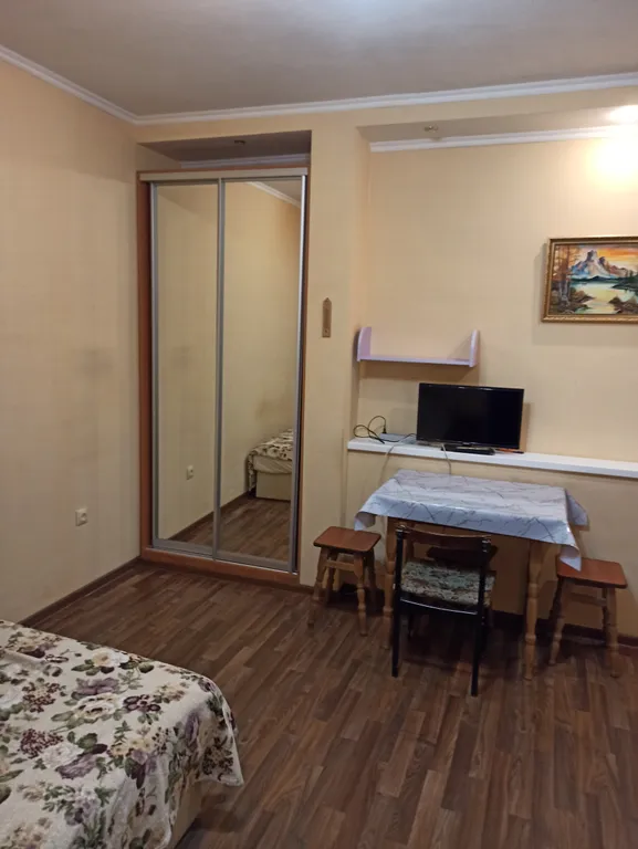 Квартира Уютная студия в коттедже частного сектора — аренда посуточно в Севастополь