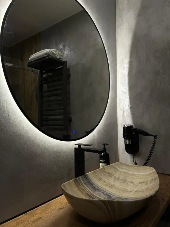 Стильный дом из морского контейнера