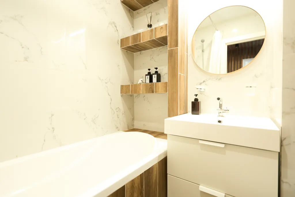 Квартира с дизайнерский ремонтом в новом доме, есть парковка