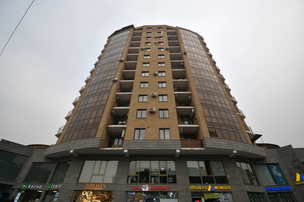 2-комн квартира на улице Вардананц