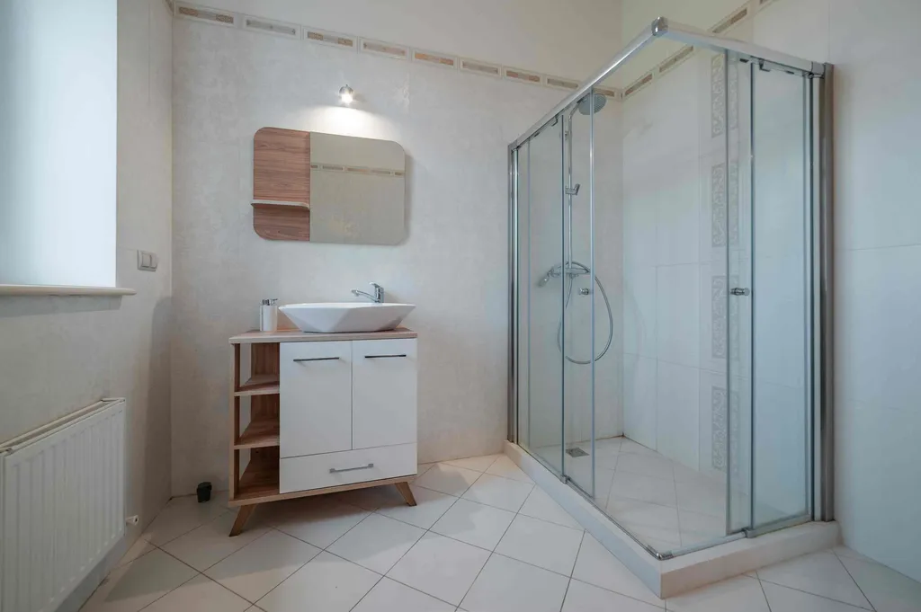 10-комнатный Дом