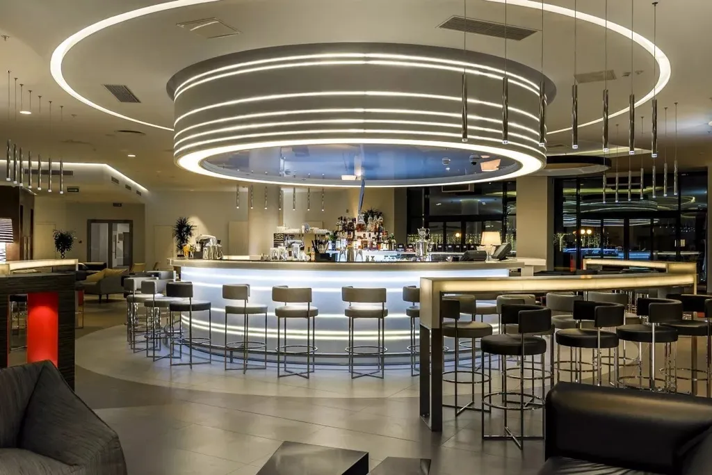 Двухкомнатные апартаменты с видом на море