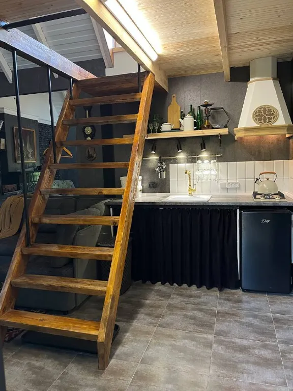 Коттедж Домик Есенина — Калининград