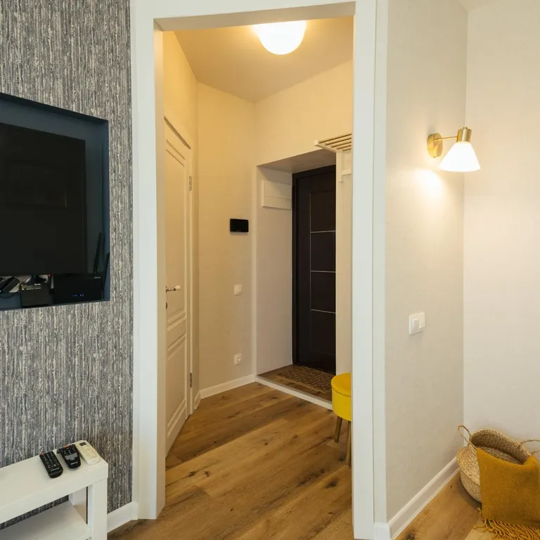 Студенческая-уютная, видовая квартира в историческом районе города