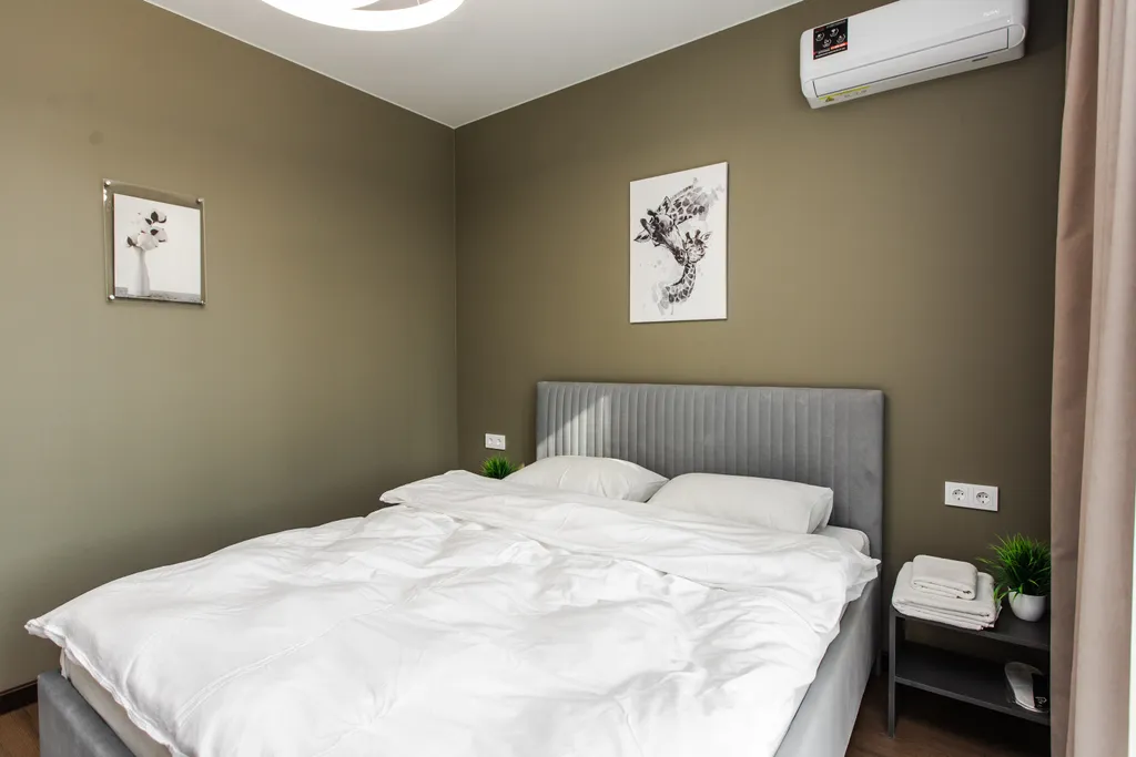 Загородный дом с баней и бассейном