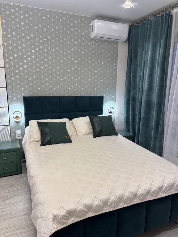 Теплая, светлая, красивая квартира.