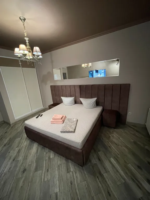 Квартира с видом на горы, в центре города