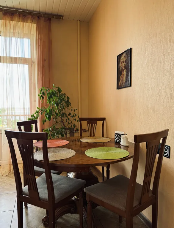 Квартира в центре с видом на Волгу