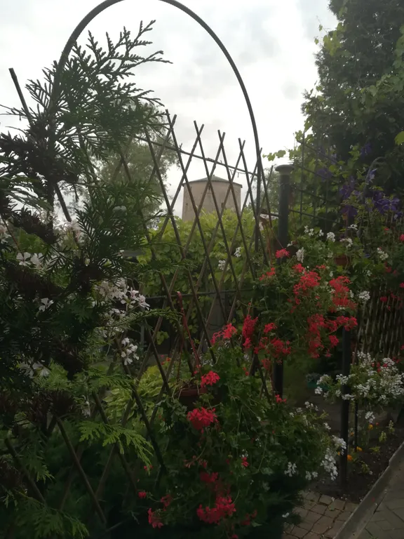 Просторные удобные апартаменты в тихом живописном месте у Гремячей Башни