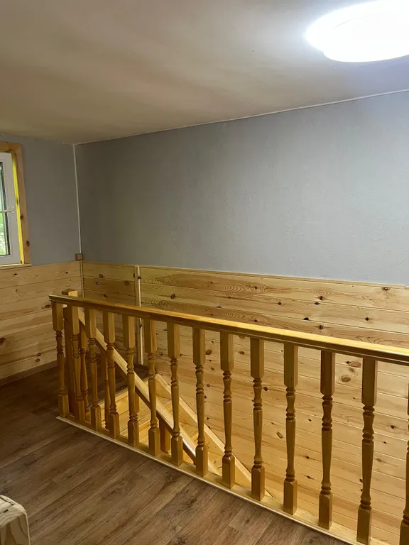 Коттедж с видом на озеро и горы