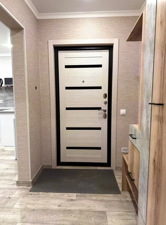 Квартира с огромной кухней-гостиной