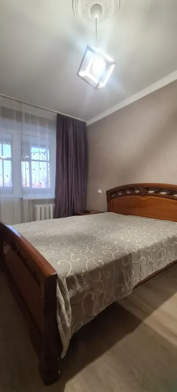 3-комнатная квартира в районе больничного городка — аренда посуточно в Балаково