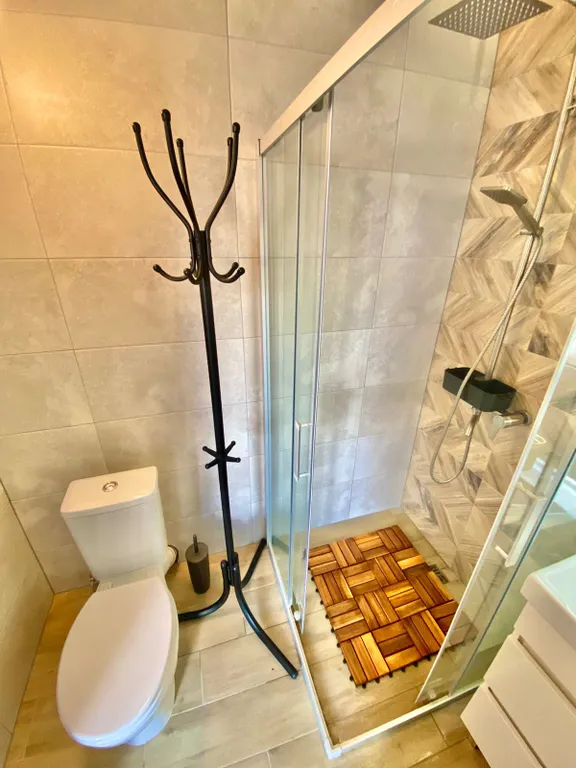 Эллинг у реки