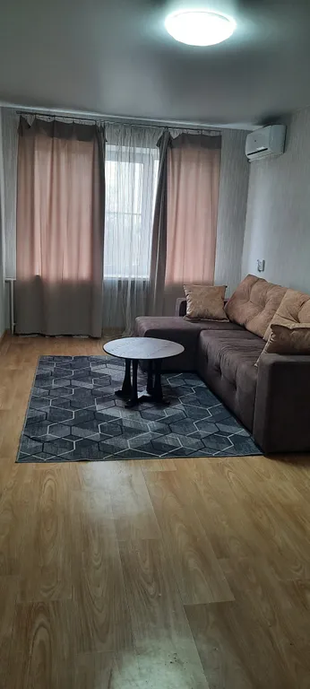 Квартира 2-х комнатная квартира в центре города — Темрюк