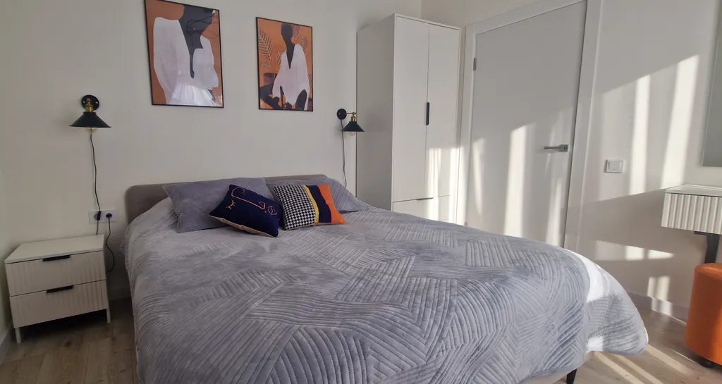 Уютная квартира у пруда