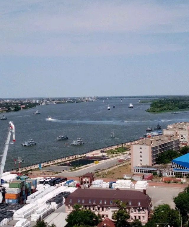 Видовая студия на реку Волга и город