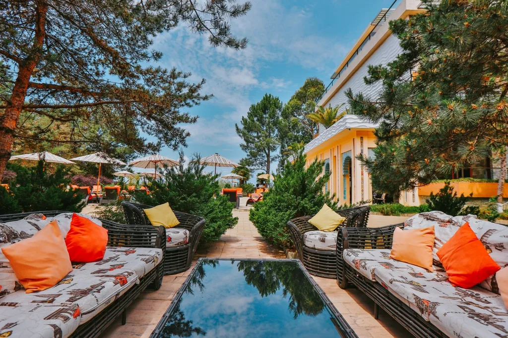 Элитные апартаменты с бассейном в Dreamland Oasis