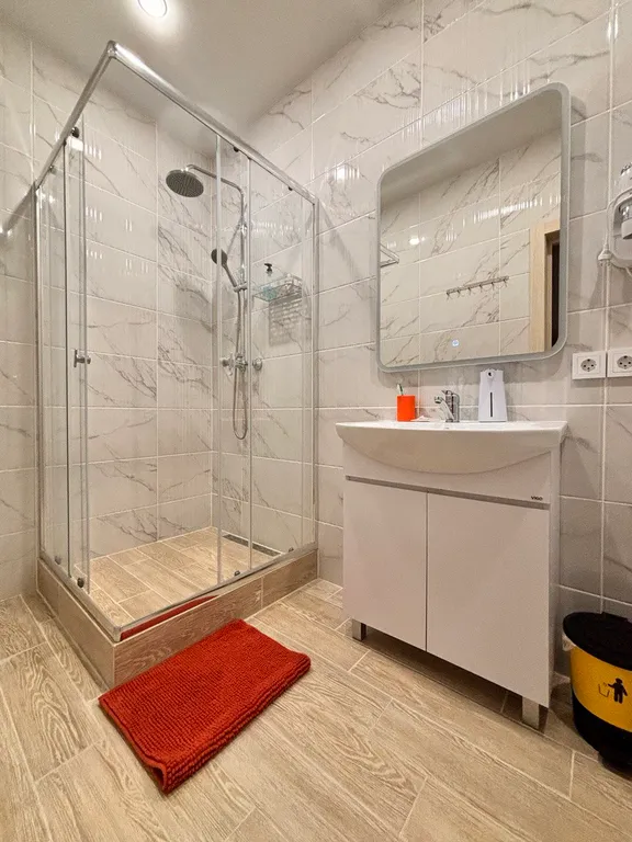 Квартира Комната — Тихвин