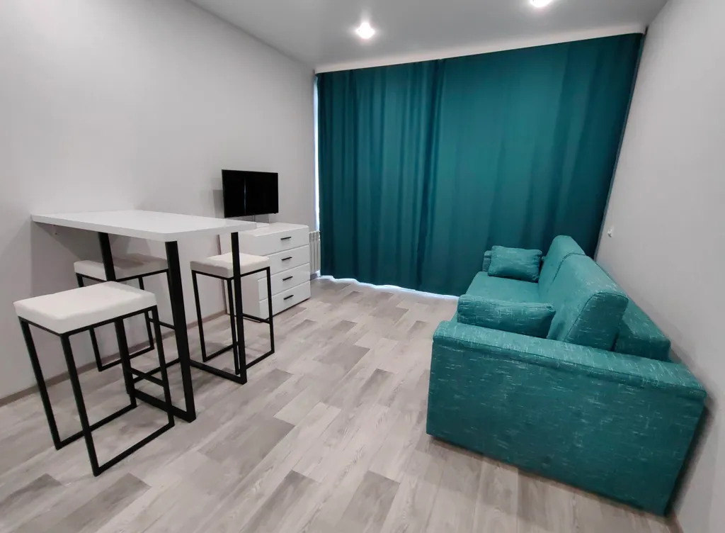 Квартира Современная студия с видом на Горный воздух — аренда посуточно в Южно-Сахалинск