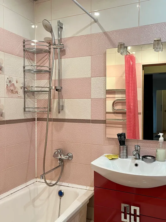 Квартира Комфортная квартира около Планеты — Красноярск