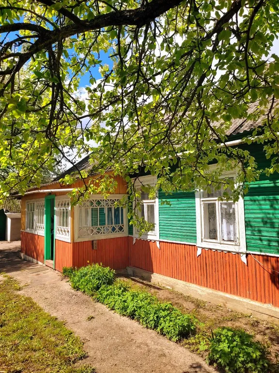 Коттедж Очаровательный домик с деревенским колоритом вблизи замков — аренда посуточно в Ивацевичи