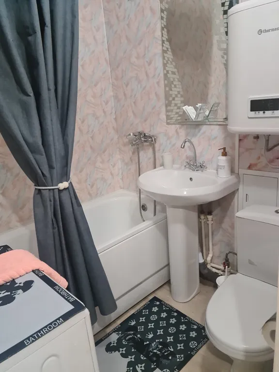 Апартаменты в центре с видом на Волгу