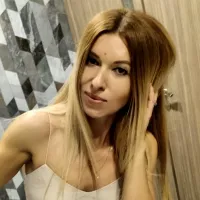 Елена Май