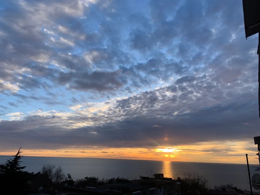 Уютная квартира с видом на море