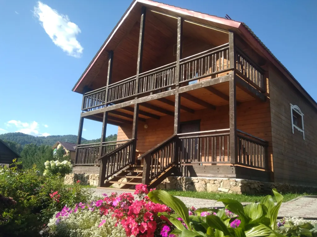 Коттедж 5-комнатный Дом — аренда посуточно в Соузга