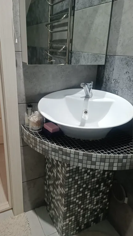 Новый коттедж для семейного отдыха в черте города