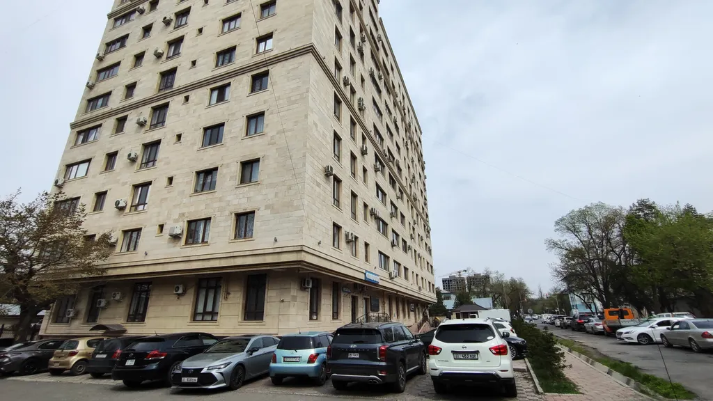 Элитные апартаменты с видом на город