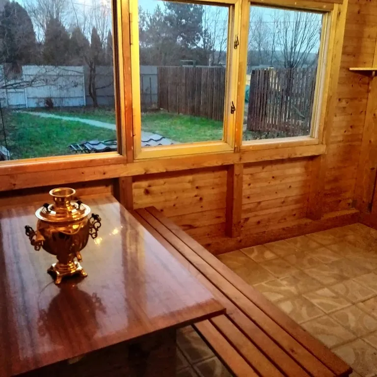 Загородный дом с баней и камином