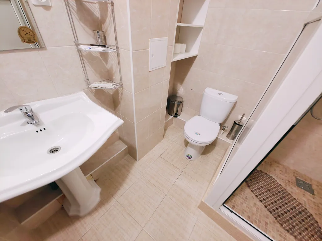 Квартира 4х комнатные 8ми местные с видом на территорию — Витязево