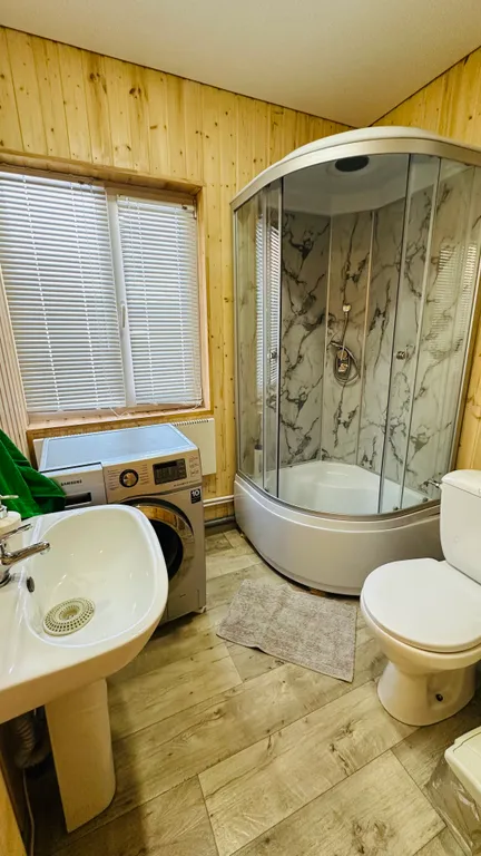 Дом с баней и чаном