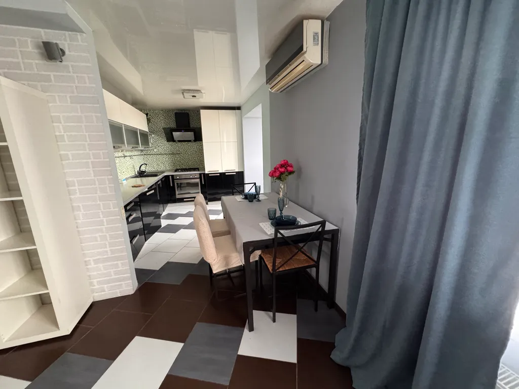 Стильные апартаменты с видом на Волгу