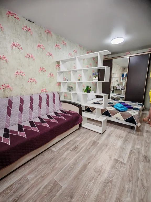 Светлая, уютная однокомнатная квартира в 10 минутах от источников ждет вас