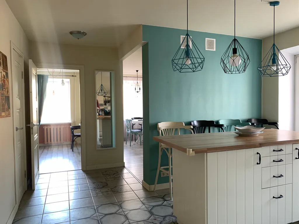 2-комнатная квартира с подвесной качелью в Зеленогорске