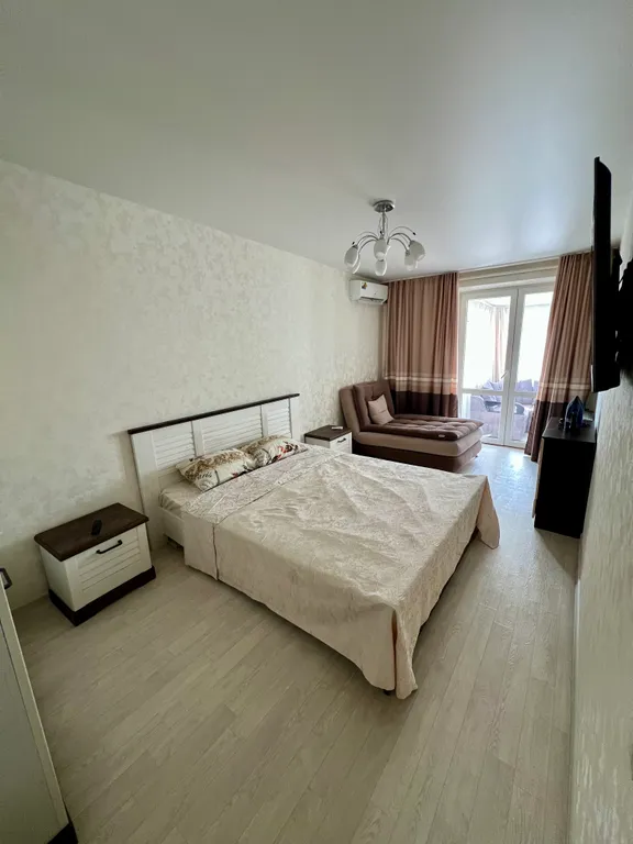 Уютная квартира в центре города с видом на горы — аренда посуточно в Ялта