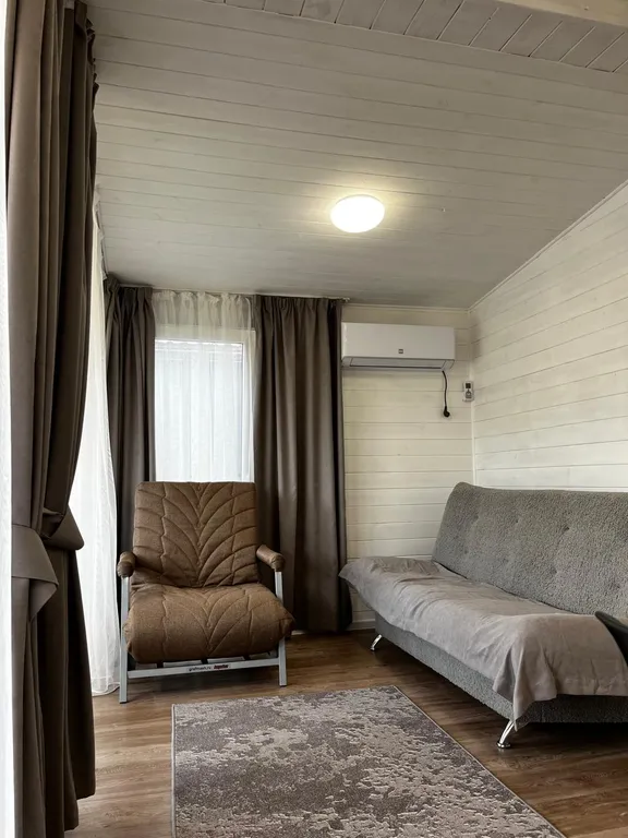 Домик в горах Адыгеи с бассейном