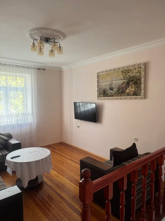 Коттедж Уютный дом в 2-этажа в центре города — Дербент