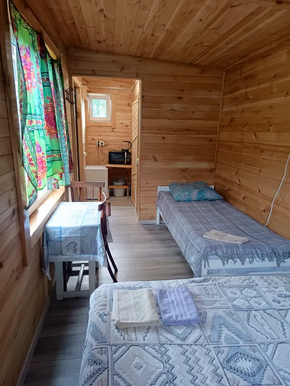 Современный 3-местный домик модульный