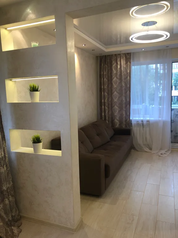 Трёхкомнатная с евро ремонтом