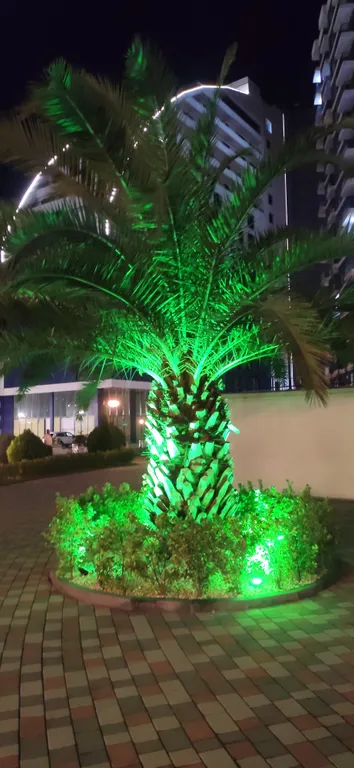 Апартамент в элитном комплексе у моря и парка с бассейном и спа-зоной