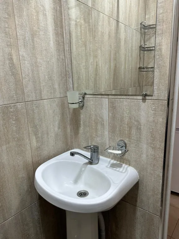 Студия на берегу